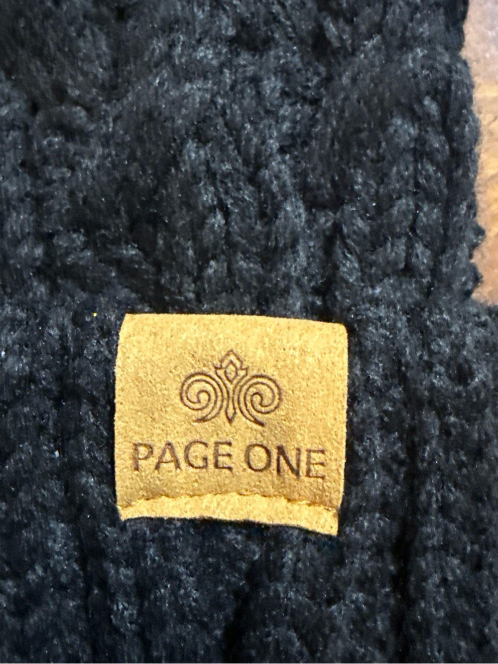Women's Black Cable Knit Pom Beanie - Picture 2 of 5